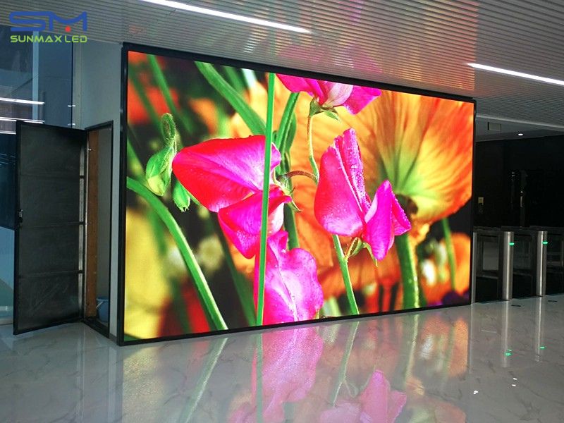 giá màn hình led p2 trong nhà
