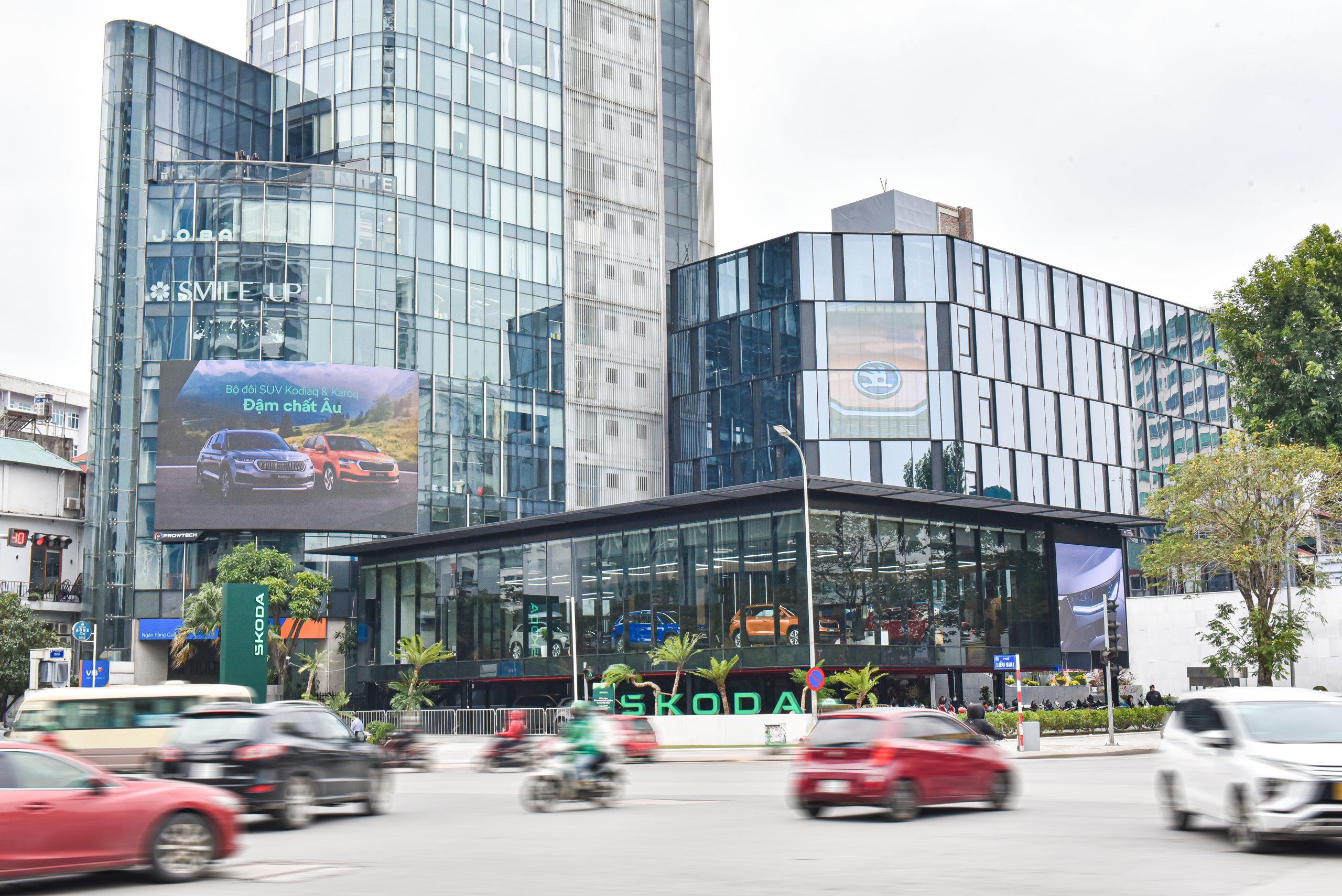 sunmaxled mang đến giải pháp hiển thị cho thương hiệu skoda
