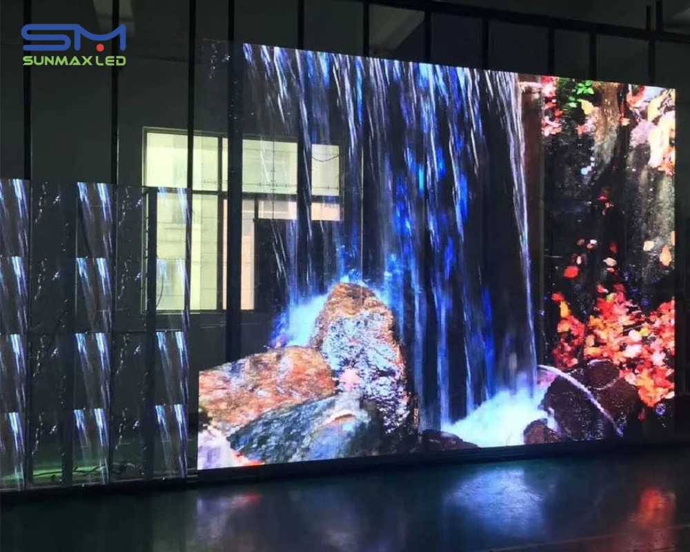 màn hình led trong suốt p3.91-7.81