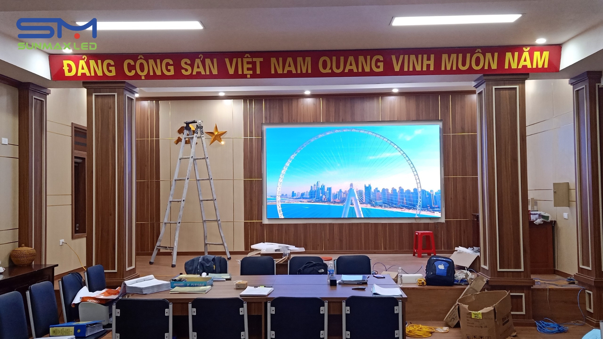 ưu điểm của màn hình led p10 trong nhà